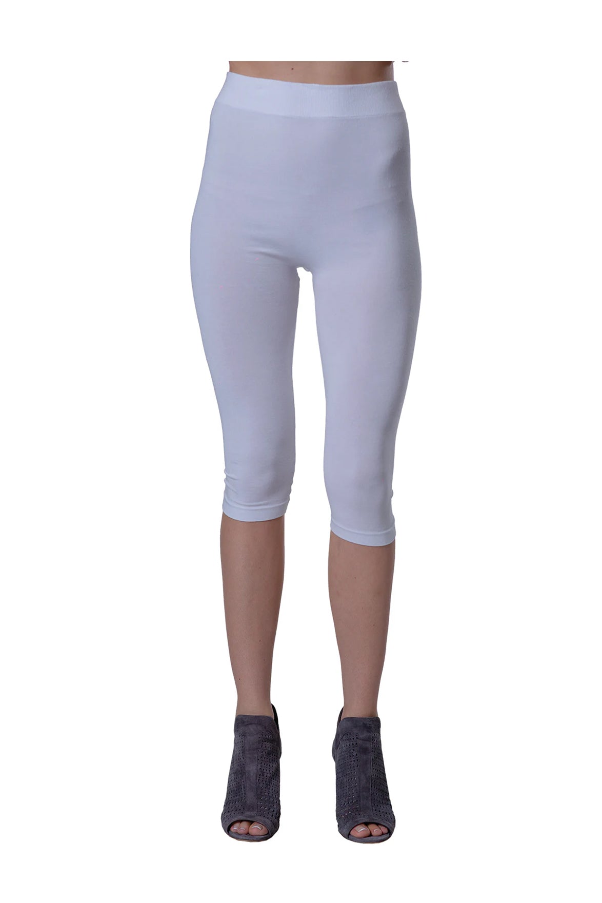 One-Size Bamboo Capris