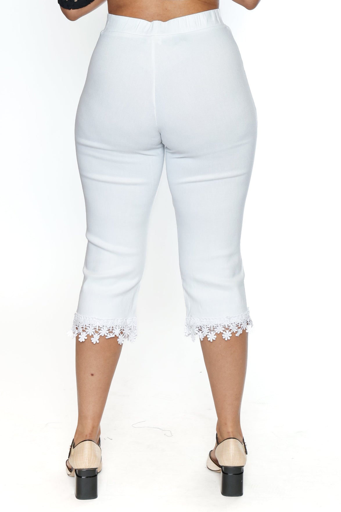 Lace Trim Capri Pants