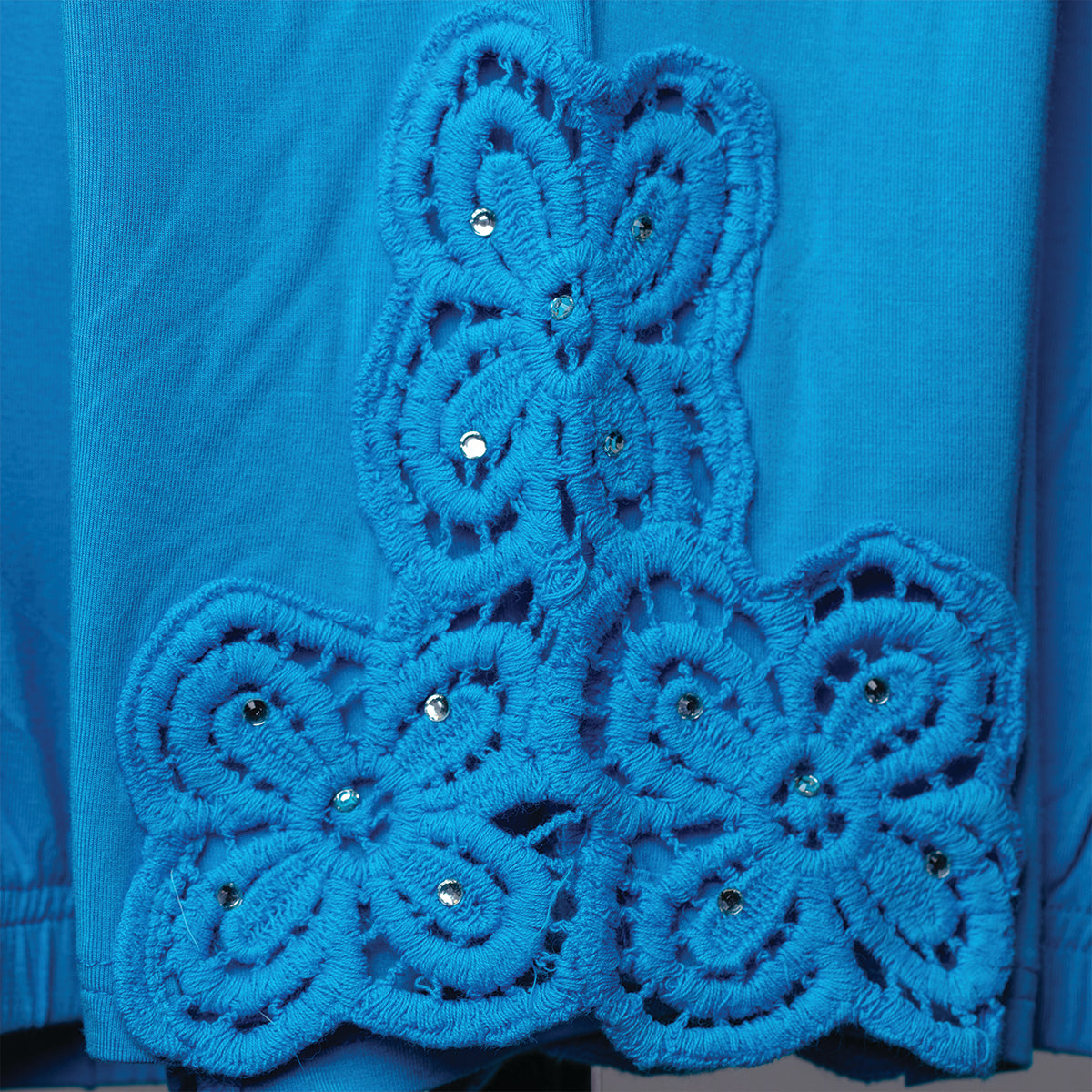 Bamboo Rhinestone Capris