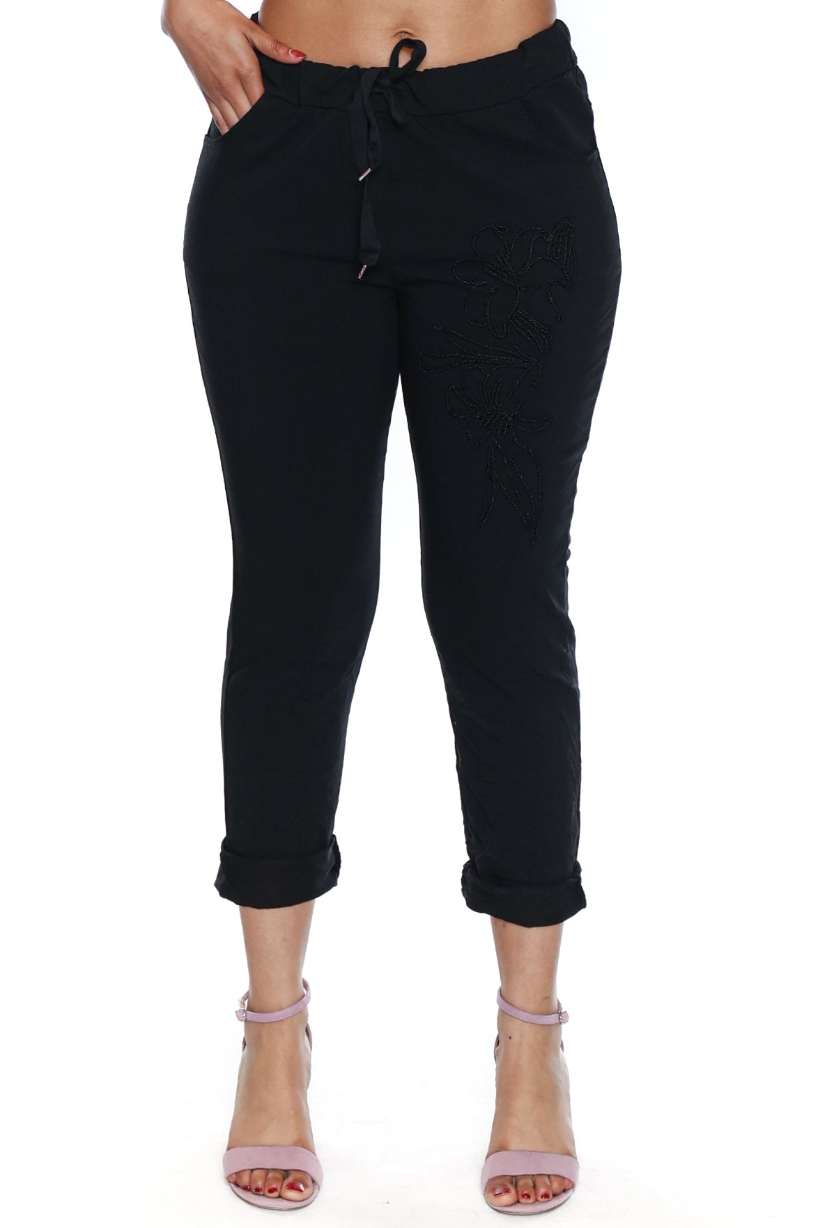 Embroidered Pull-On Ankle Pants