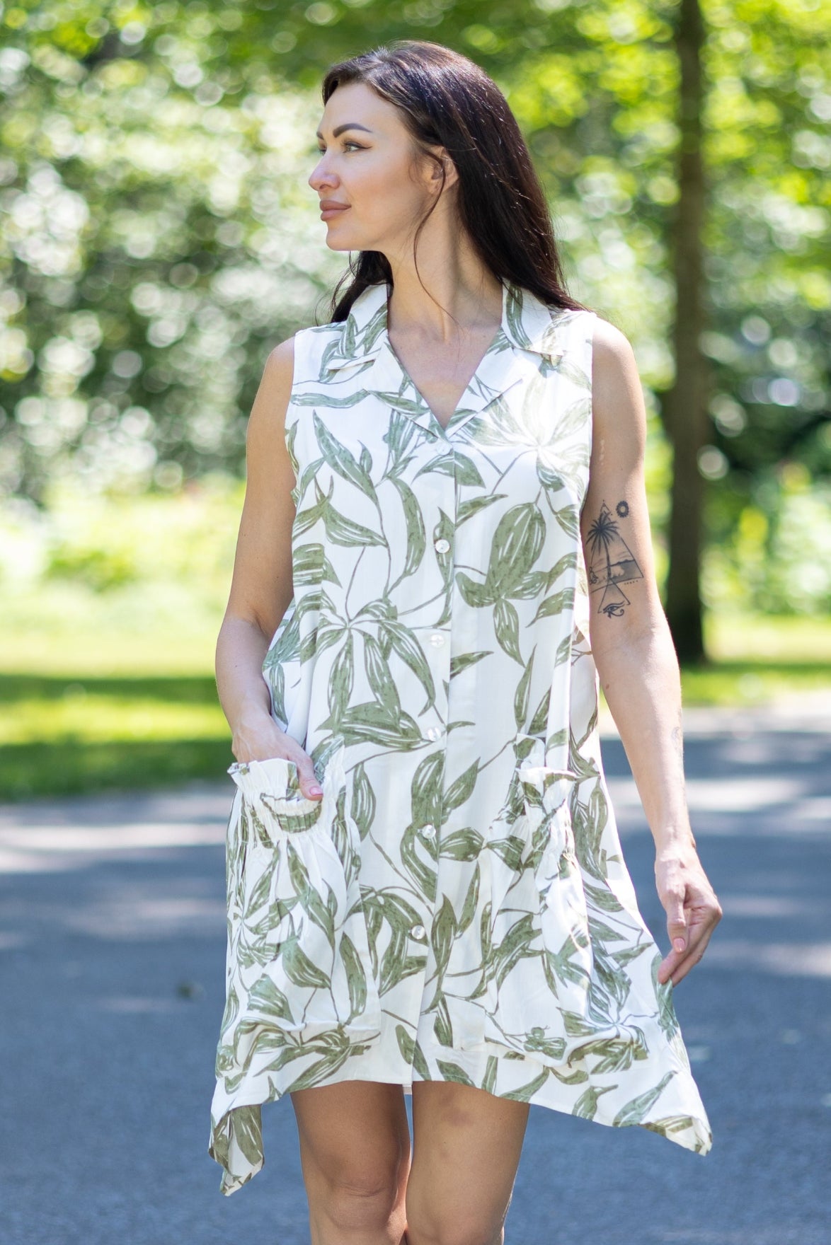 Sleeveless Button-Front Pocket Dress