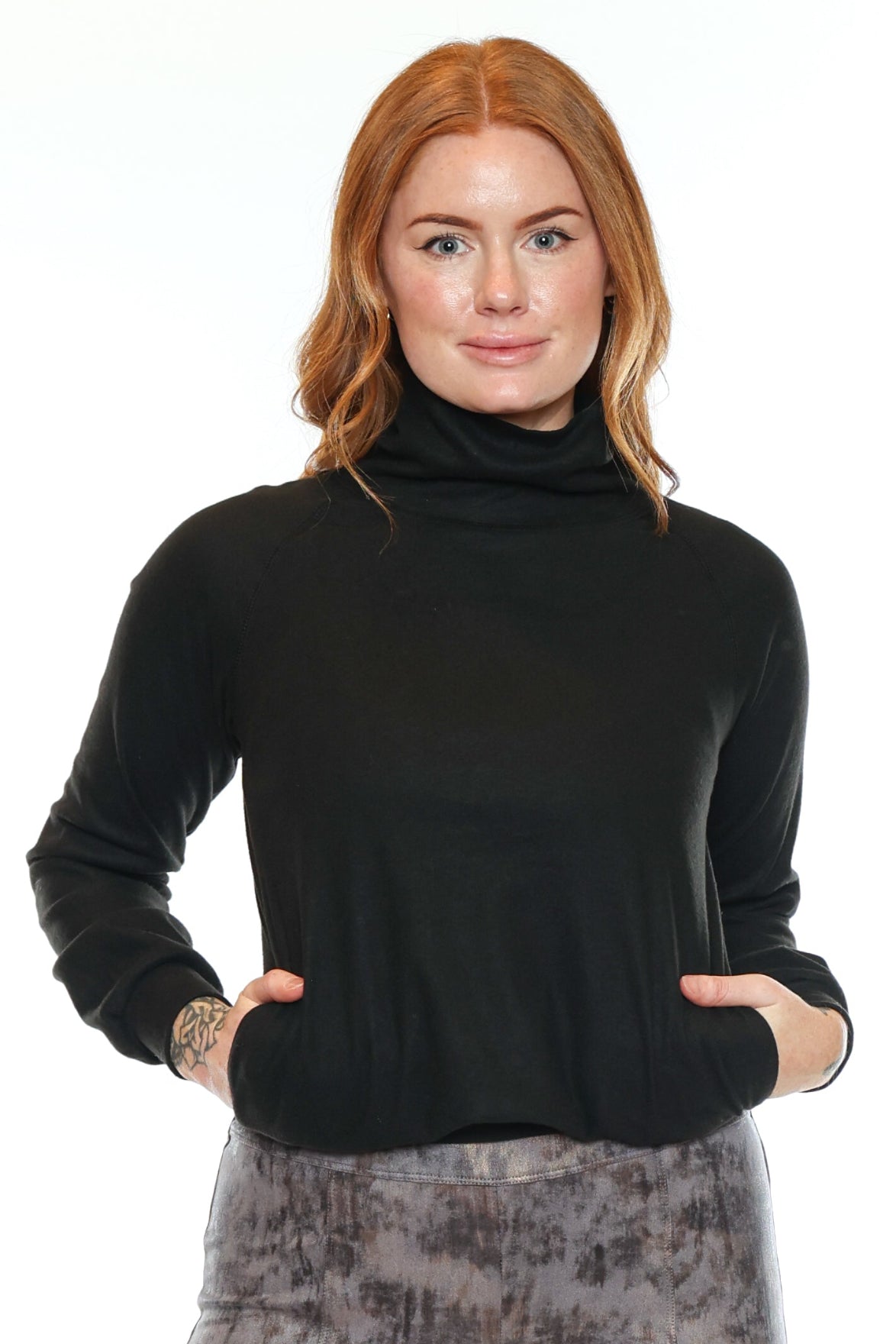 Everyday Mock Neck Pullover