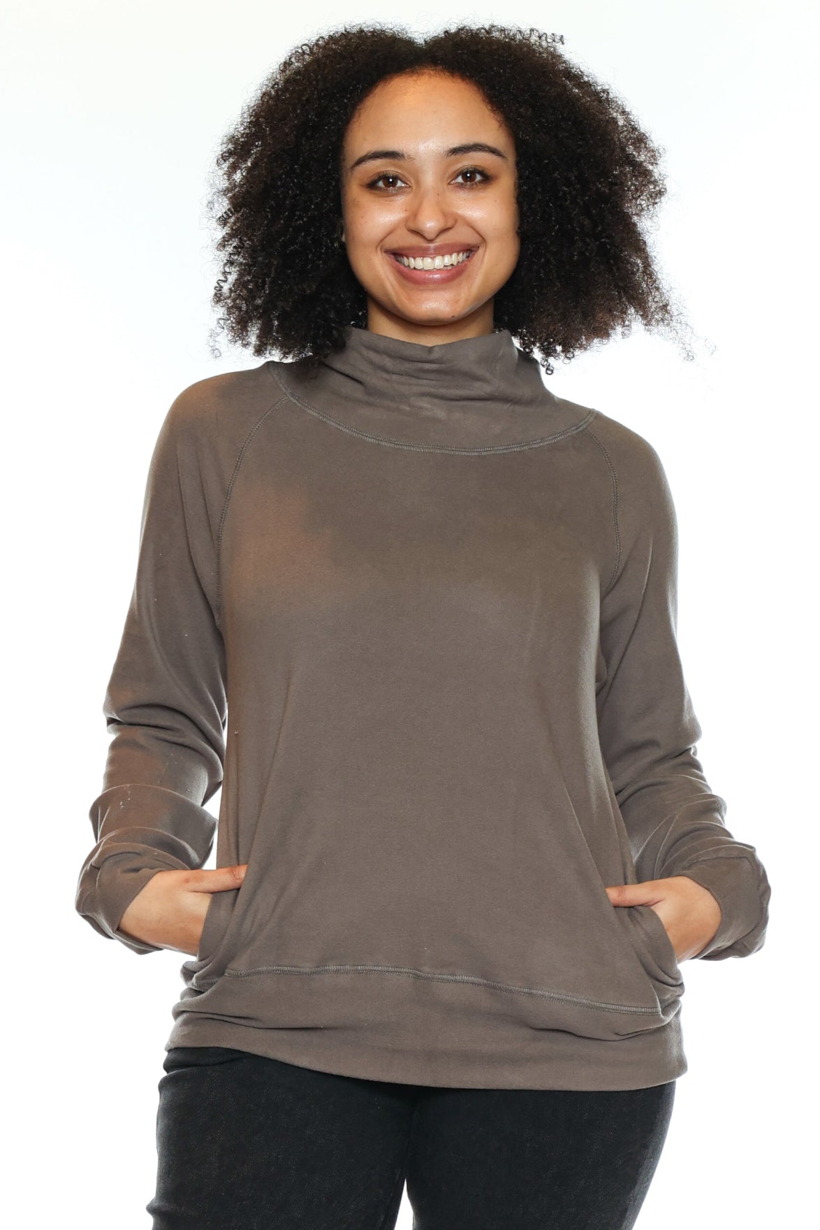 Everyday Mock Neck Pullover