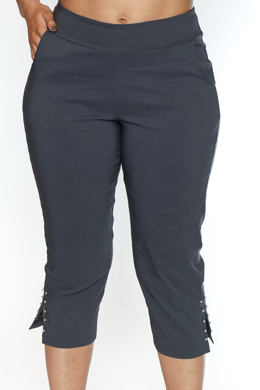 Button Detail Capri Pants