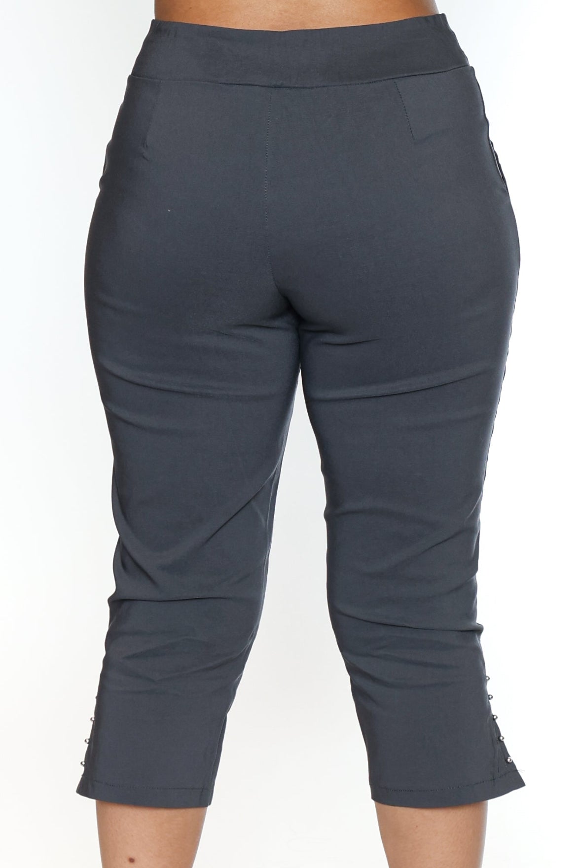 Button Detail Capri Pants