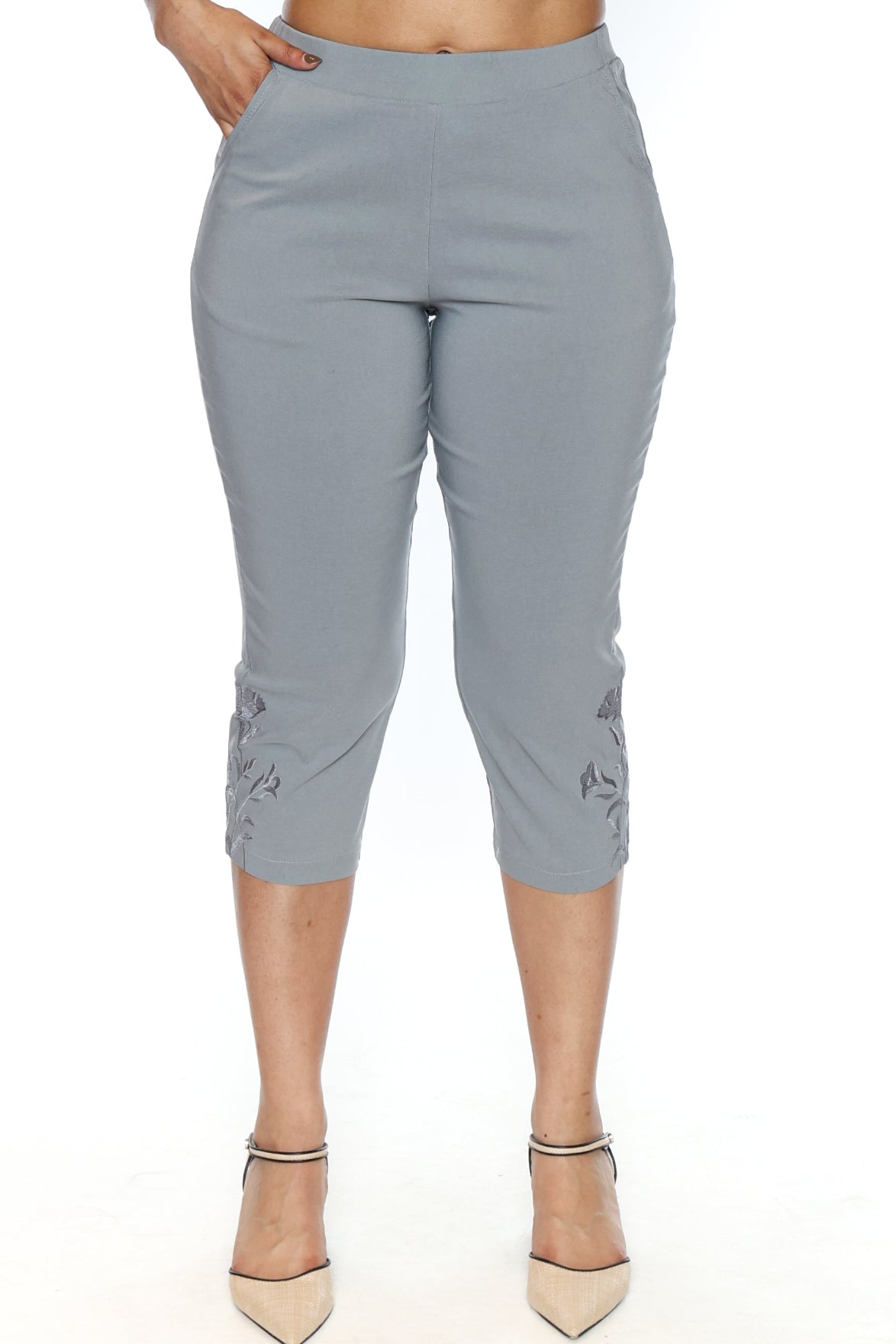 Embroidered Capri Pants