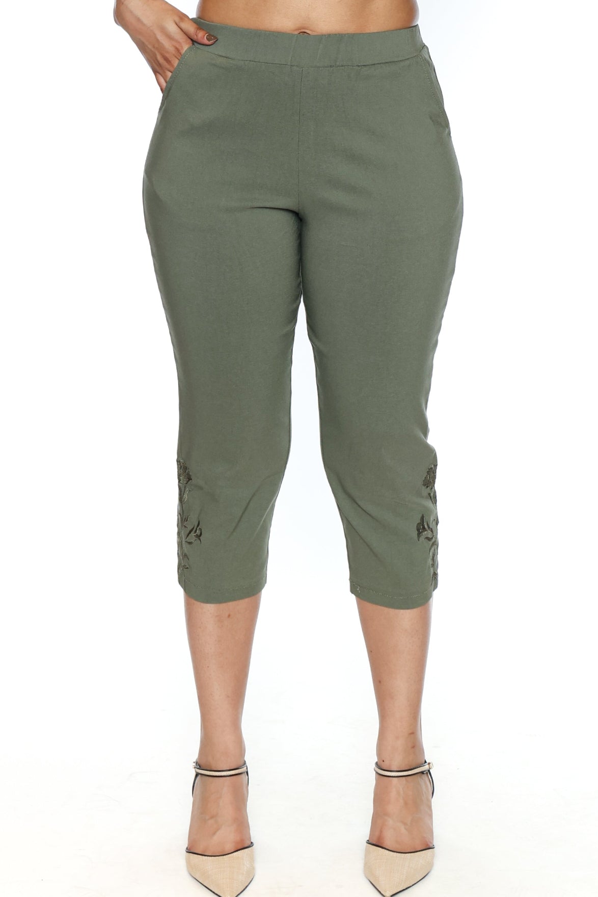 Embroidered Capri Pants