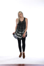 Load image into Gallery viewer, Shelly Sleeveless Tunic

