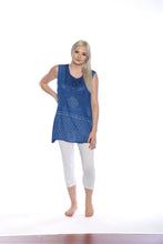 Load image into Gallery viewer, Sleeveless Rayon Top
